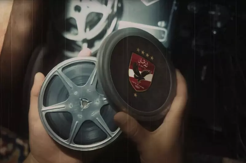 اكتشاف الأضواء: الأهلي يدخل دائرة النجومية بمشهد سينمائي في 82 ثانية