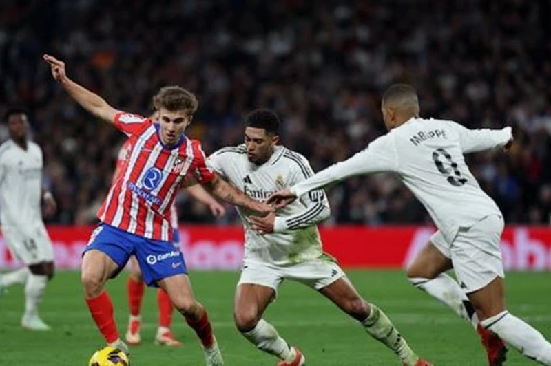 الإعلان الرسمي: تحديد موعد ديربي مدريد بين ريال مدريد وأتلتيكو في الليجا لموسم 2025-2026