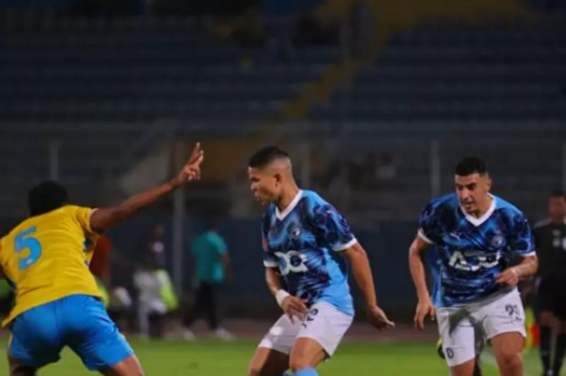 بيراميدز يتجاوز الإسماعيلي في قمة البطاقات الحمراء بالدوري