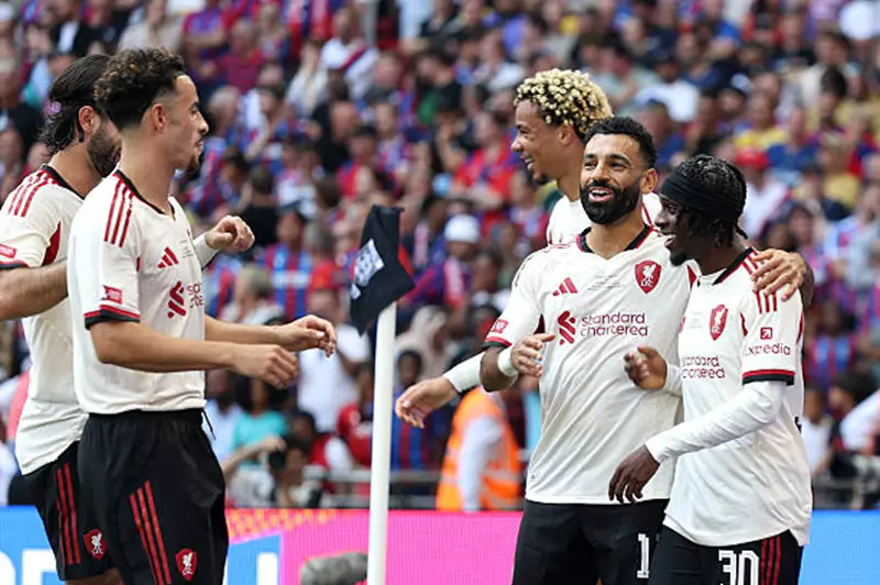 تحليل شامل لموعد والقناة الناقلة لمباراة ليفربول وبورنموث في افتتاح الدوري الإنجليزي